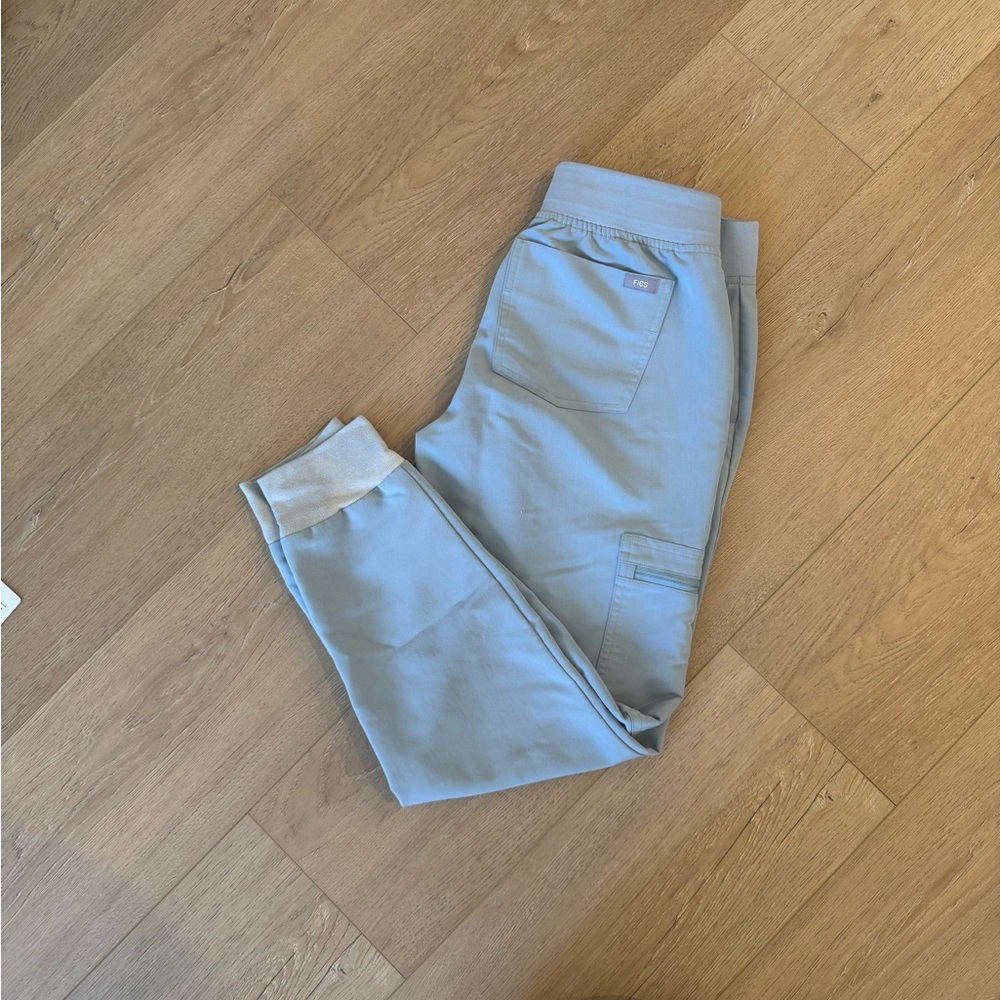 FIGS SCRUBS ZAMORA JOGGERS - DUSTY BLUE XSP